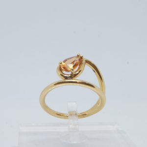 Bague or jaune 750 millième et grenat spessartite