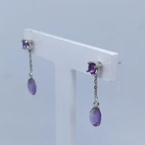 boucles d'oreilles argent et amethyste serti 4 griffes et pampille