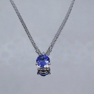 Collier or blanc et Tanzanite 6mm
